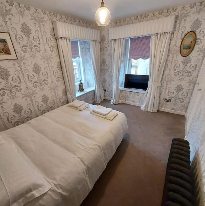 Lovely 1 Bed House In Largs, North Ayrshire 외부 사진