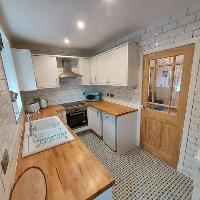 Lovely 1 Bed House In Largs, North Ayrshire 외부 사진